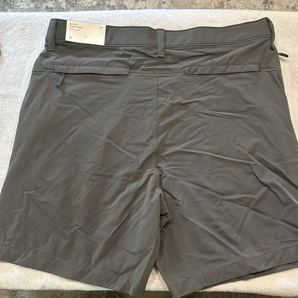 NWT American Eagle 24/7 Club Short Above the Knee SZ 32 - Picture 3 of 6